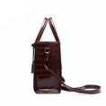 Load image into Gallery viewer, Leather Shoulder Bag
